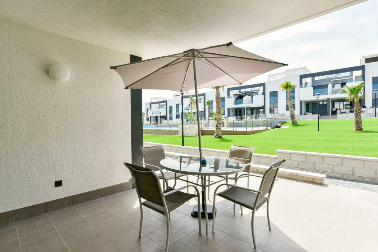 Oasis Beach IX Torrevieja Luaran gambar