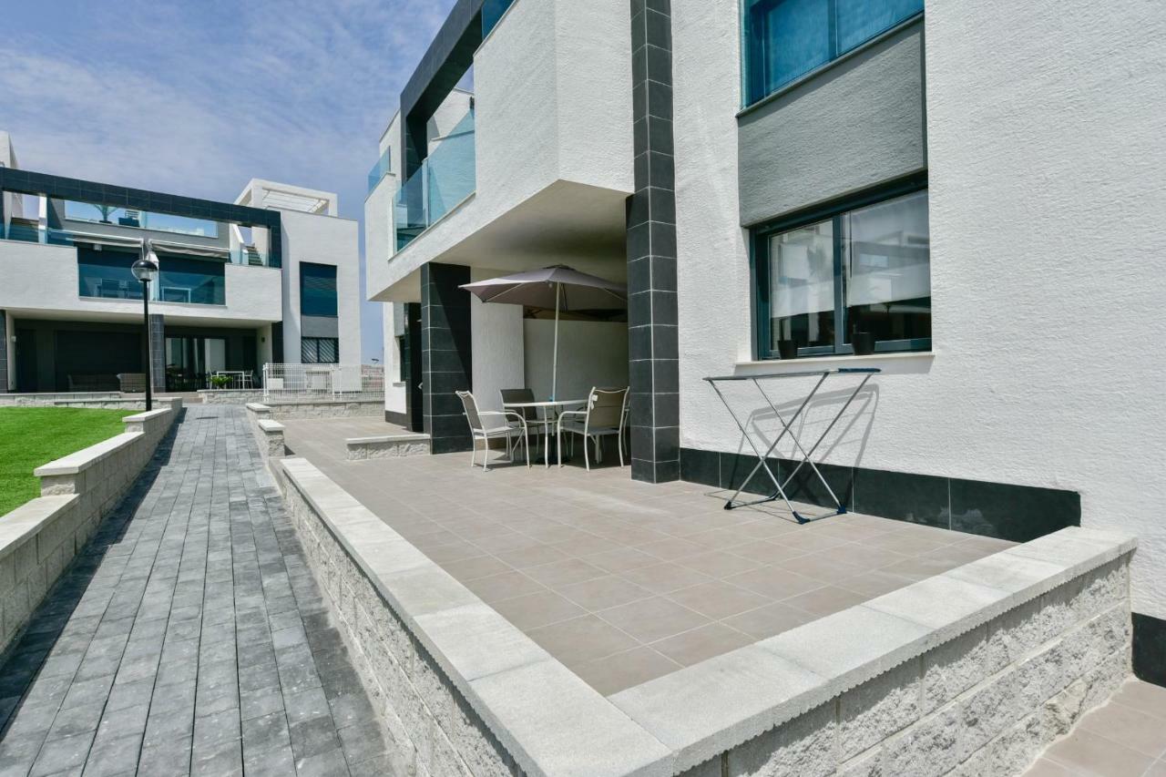 Oasis Beach IX Torrevieja Luaran gambar